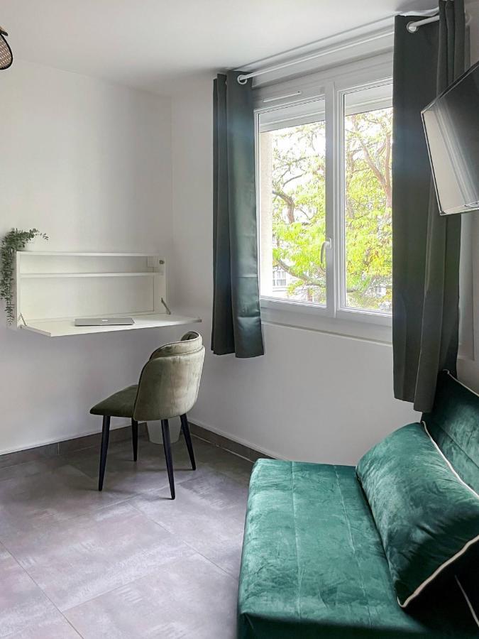 Auteuil • 4 Chambres • Wifi • Metro A 400M แรนส์ ภายนอก รูปภาพ